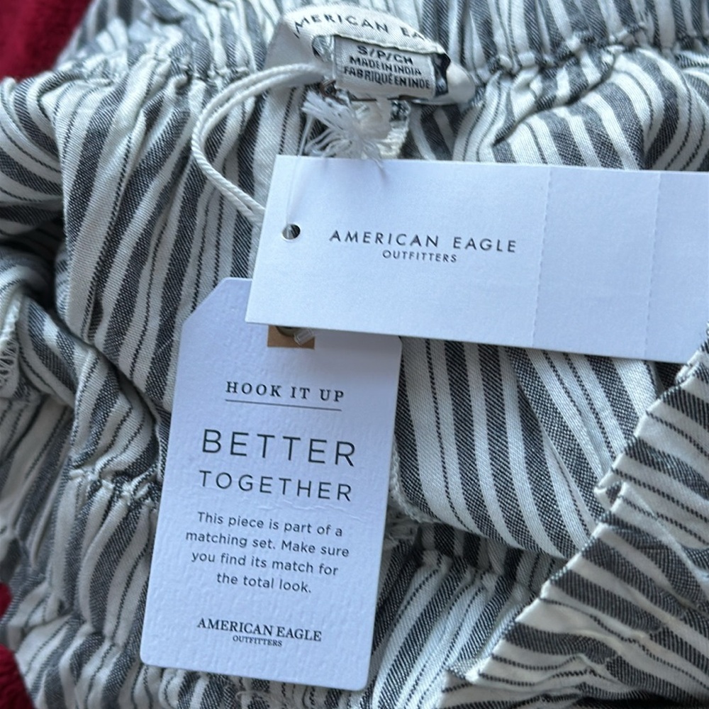 American Eagle Pinstripe Wide Leg Pants - Picture 7 of 7